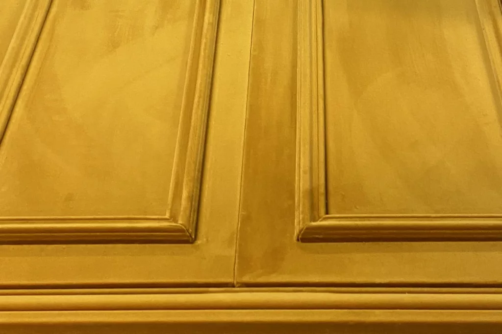 Service de Restauration de Meubles à Paris – Tapissier Professionnel