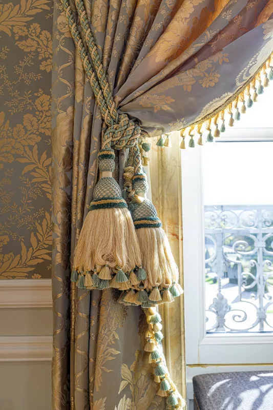 Artisan Tapissier à Paris – Réfection de Canapés et Meubles